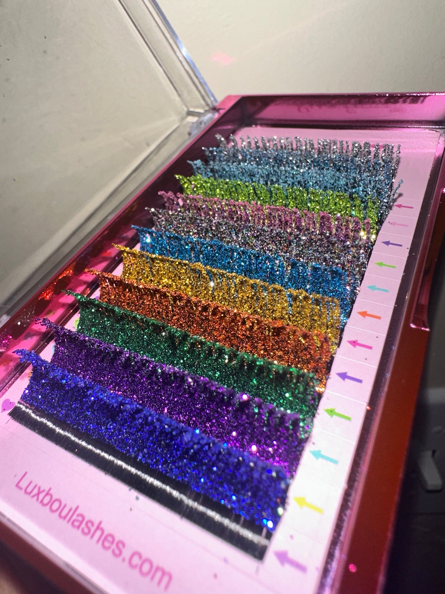 Glitter Bomb Lash Tray